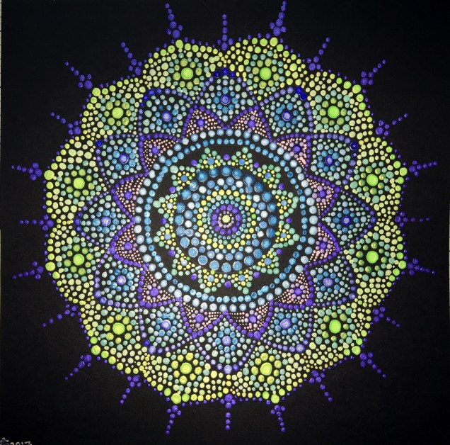 DotMandala01_8May2017_AngelaPorter
